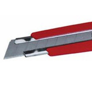 NT Cutter L-500P mit 3 Klingen