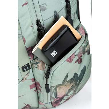 Rucksack Hero dead flower